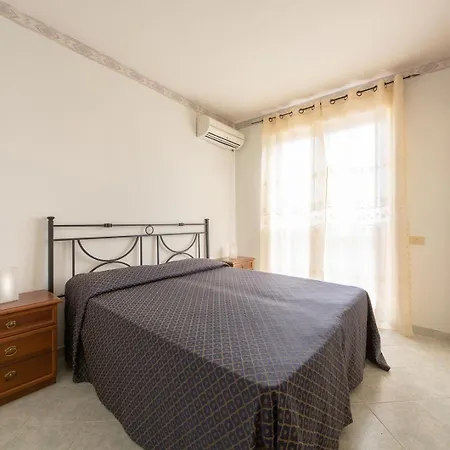 Amalfi Coast Group Vacation Apartment Maiori